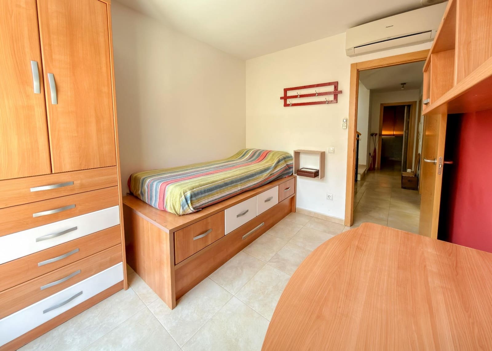 4 slaapkamer Rijtjeshuis te koop in Real met garage - € 259.000 (Ref: 9878953)