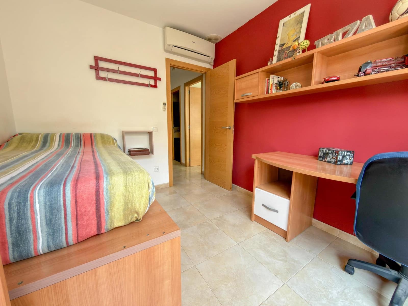 4 slaapkamer Rijtjeshuis te koop in Real met garage - € 259.000 (Ref: 9878953)