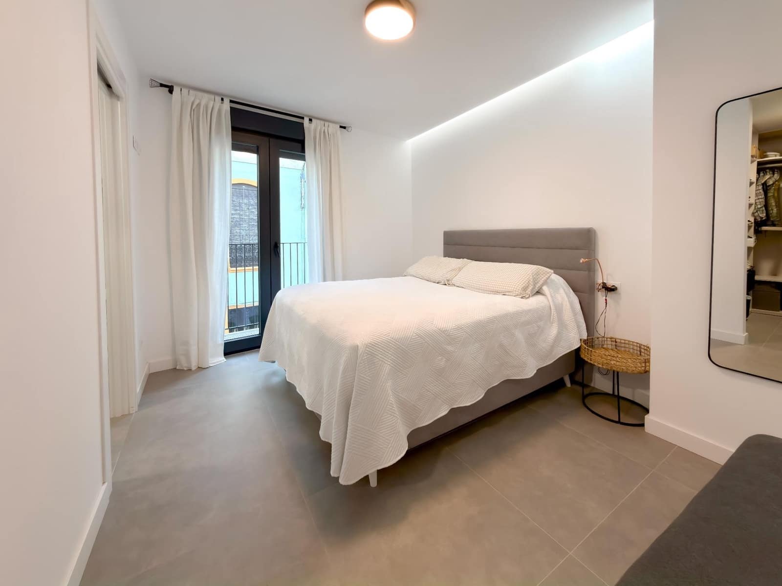 3 bedroom Townhouse for rent in Massamagrell - € 2,000 (Ref: 9884919)