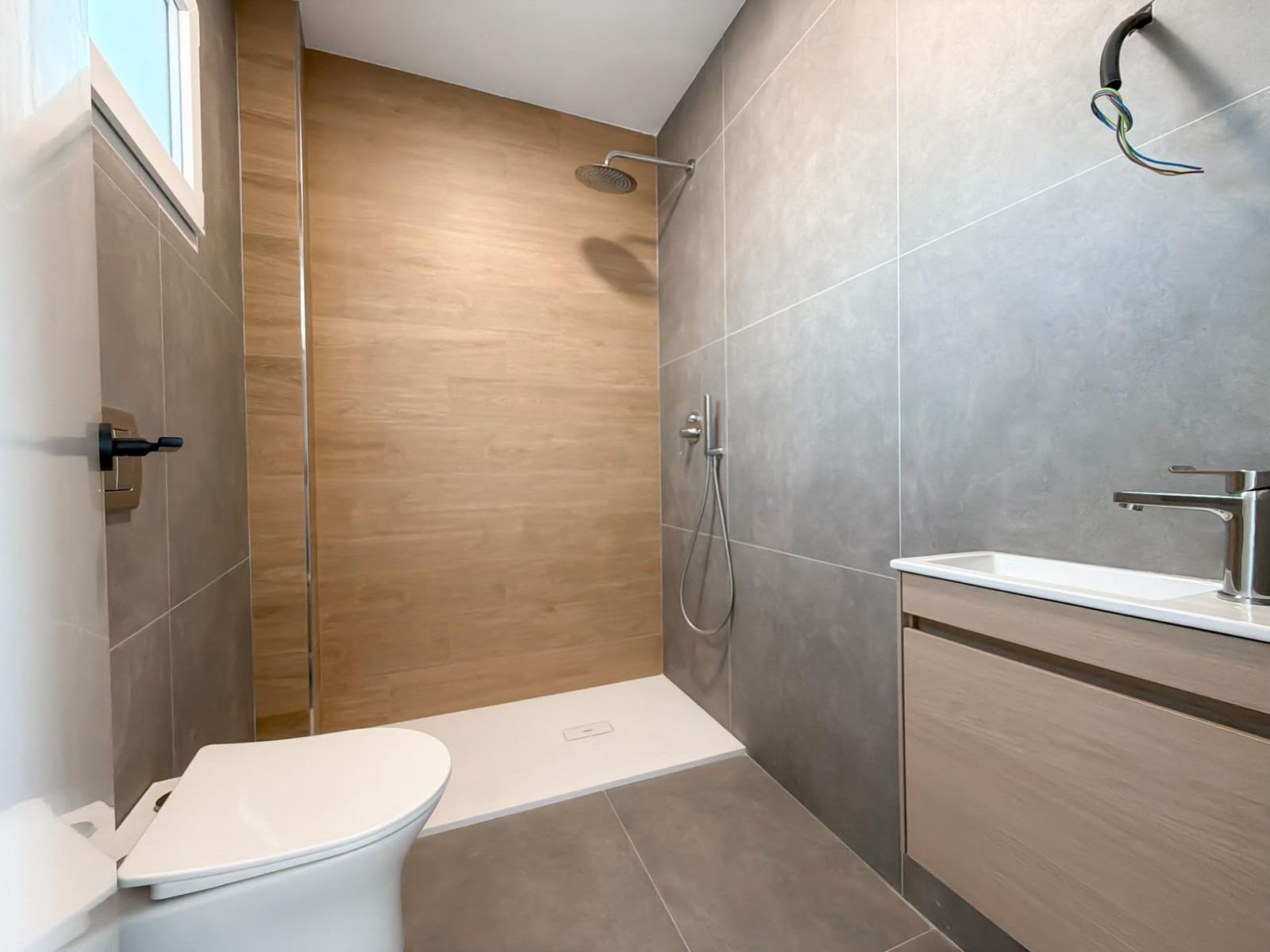 3 bedroom Townhouse for rent in Massamagrell - € 2,000 (Ref: 9884919)