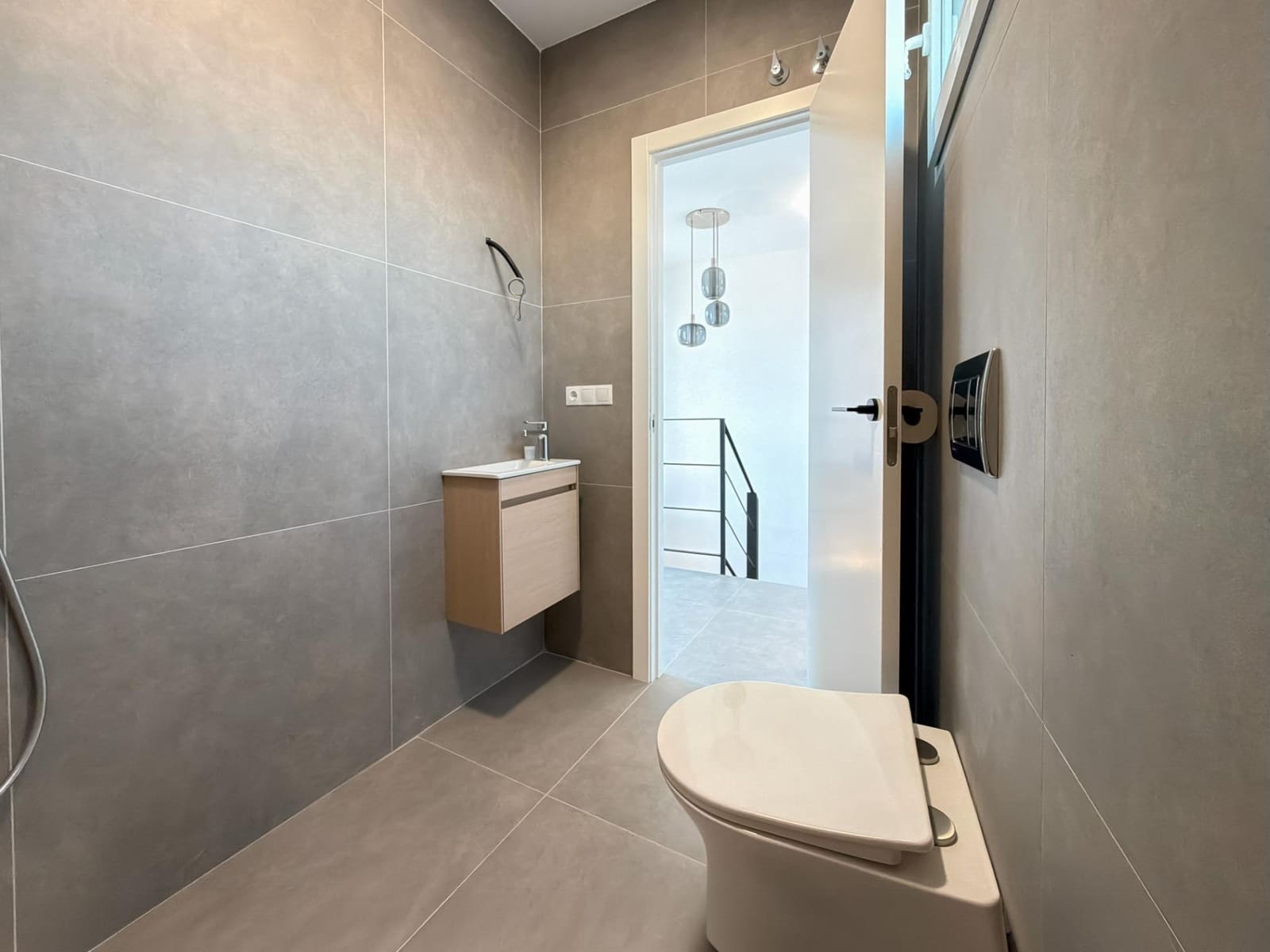 3 bedroom Townhouse for rent in Massamagrell - € 2,000 (Ref: 9884919)