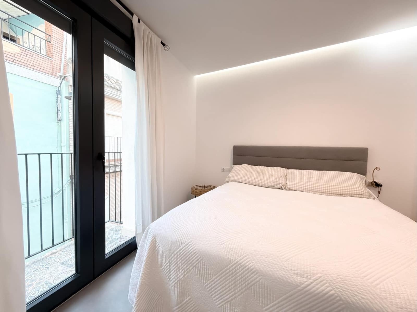 3 bedroom Townhouse for rent in Massamagrell - € 2,000 (Ref: 9884919)