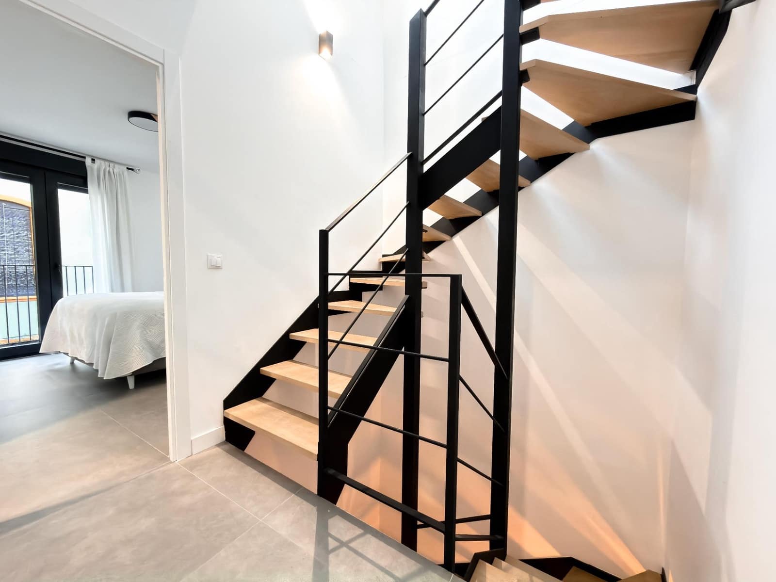 3 bedroom Townhouse for rent in Massamagrell - € 2,000 (Ref: 9884919)