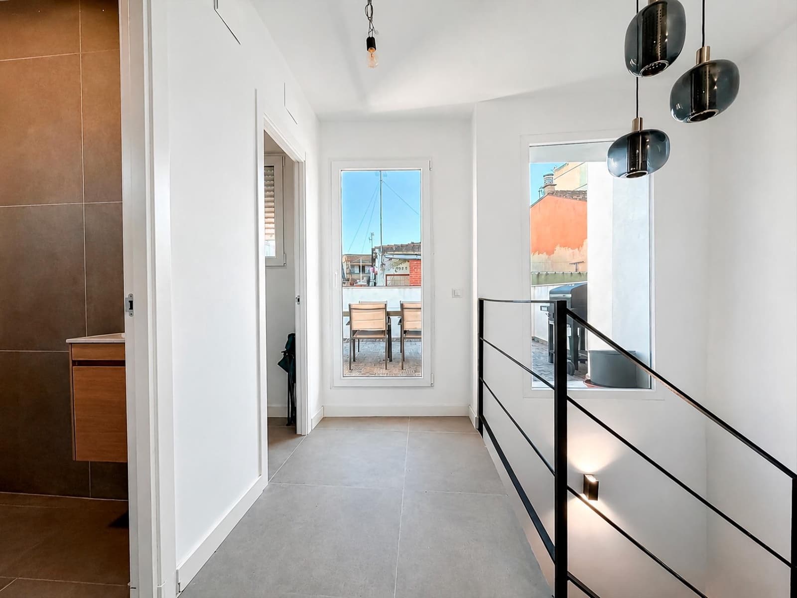 3 bedroom Townhouse for rent in Massamagrell - € 2,000 (Ref: 9884919)