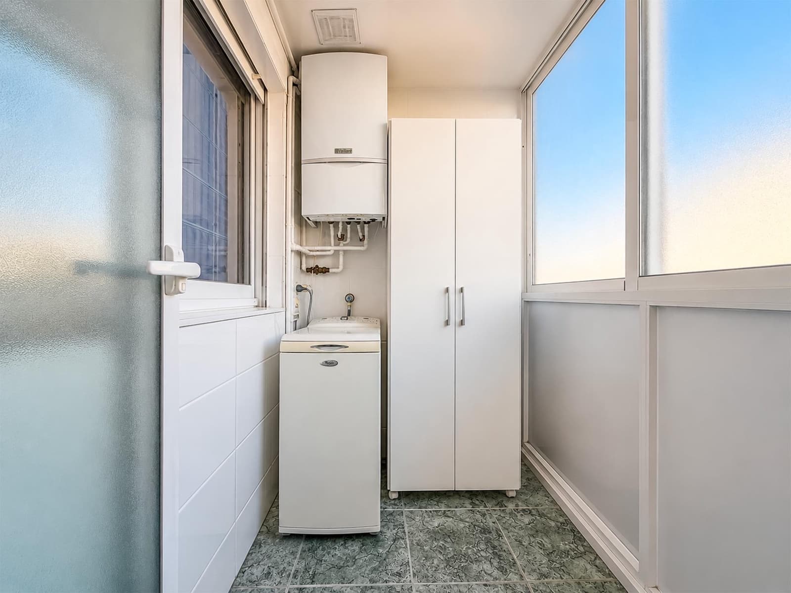 4 sypialnia Mieszkanie na sprzedaż w Miasto Walencja z garażem - 469 000 € (Ref: 9913264)