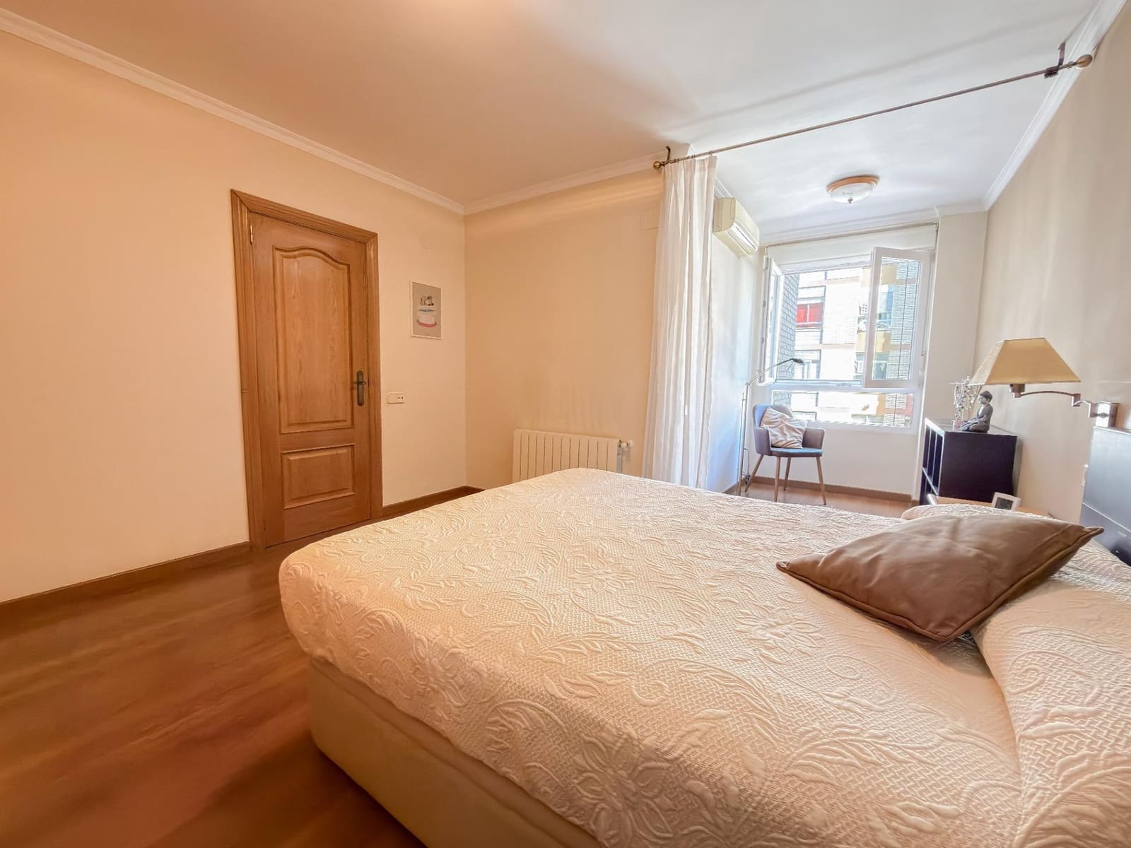 4 sypialnia Mieszkanie na sprzedaż w Miasto Walencja z garażem - 469 000 € (Ref: 9913264)