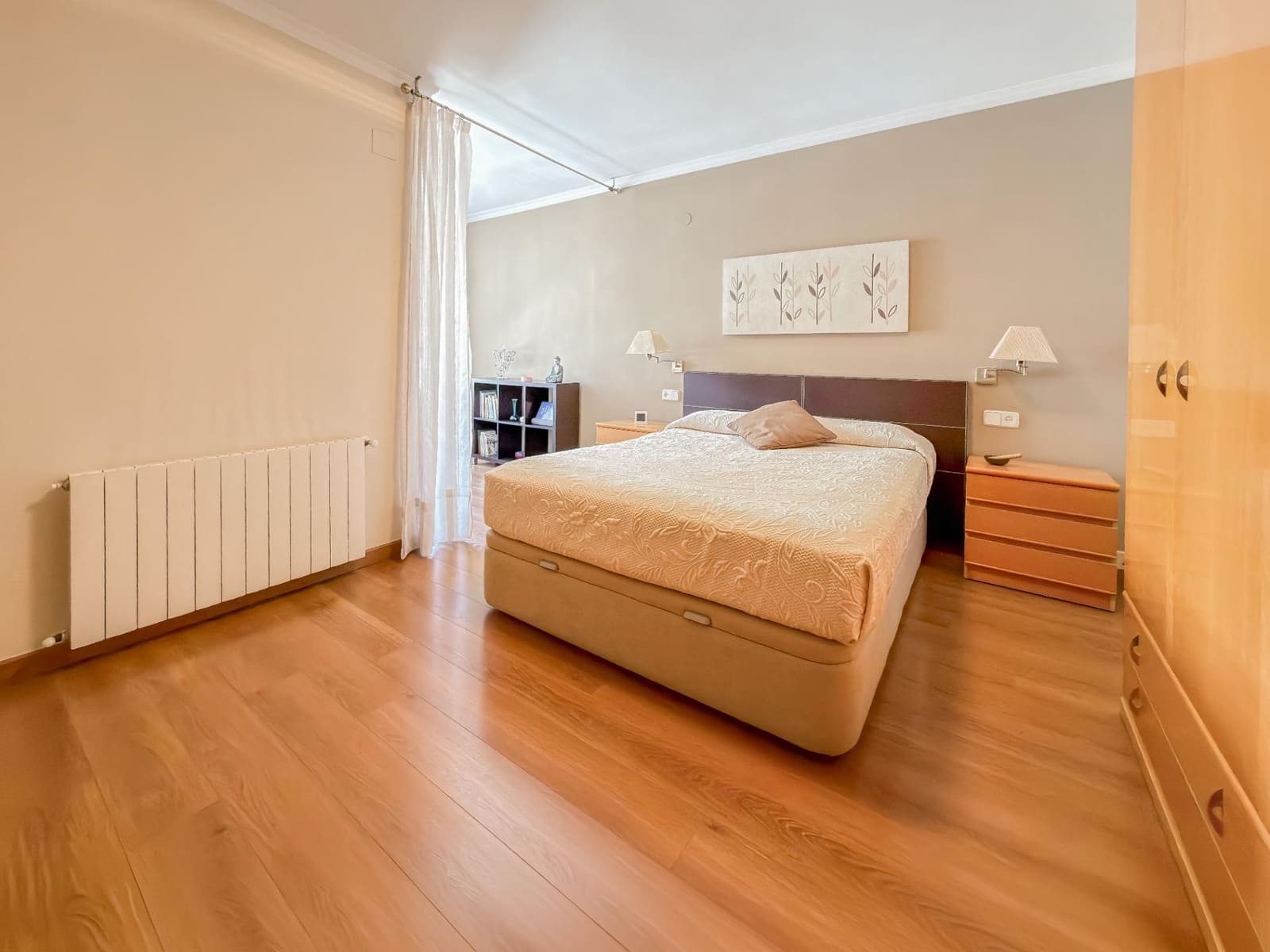 4 sypialnia Mieszkanie na sprzedaż w Miasto Walencja z garażem - 469 000 € (Ref: 9913264)