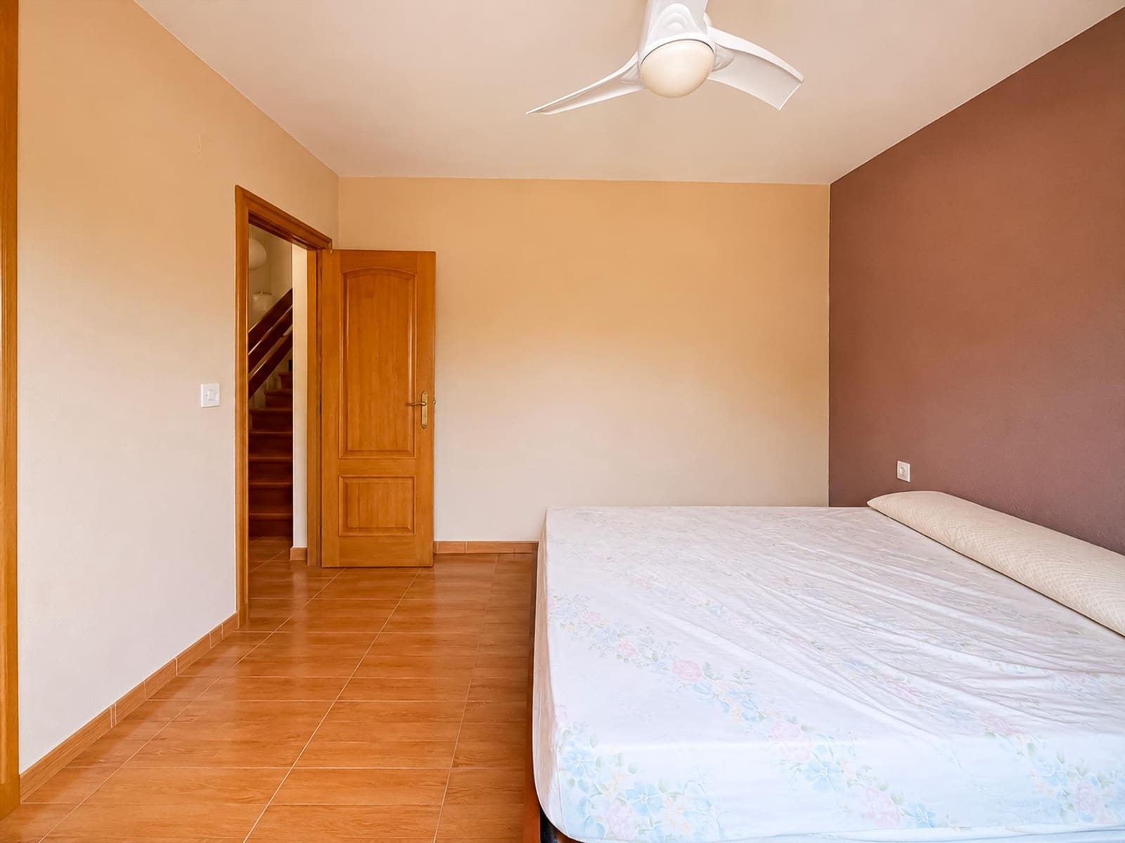Chalet de 4 habitaciones en L'Eliana en venta con piscina garaje - 670.000 € (Ref: 9927515)