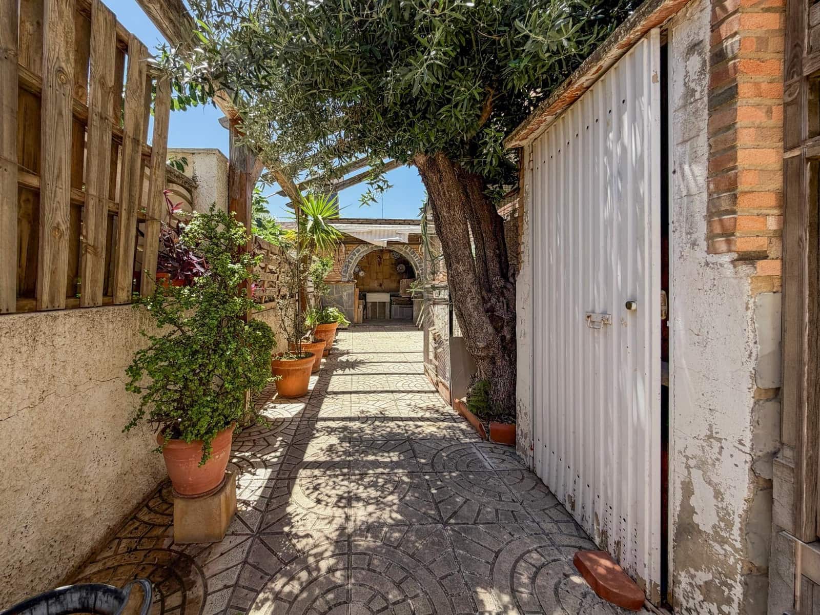 Chalet de 4 habitaciones en L'Eliana en venta con piscina garaje - 670.000 € (Ref: 9927515)