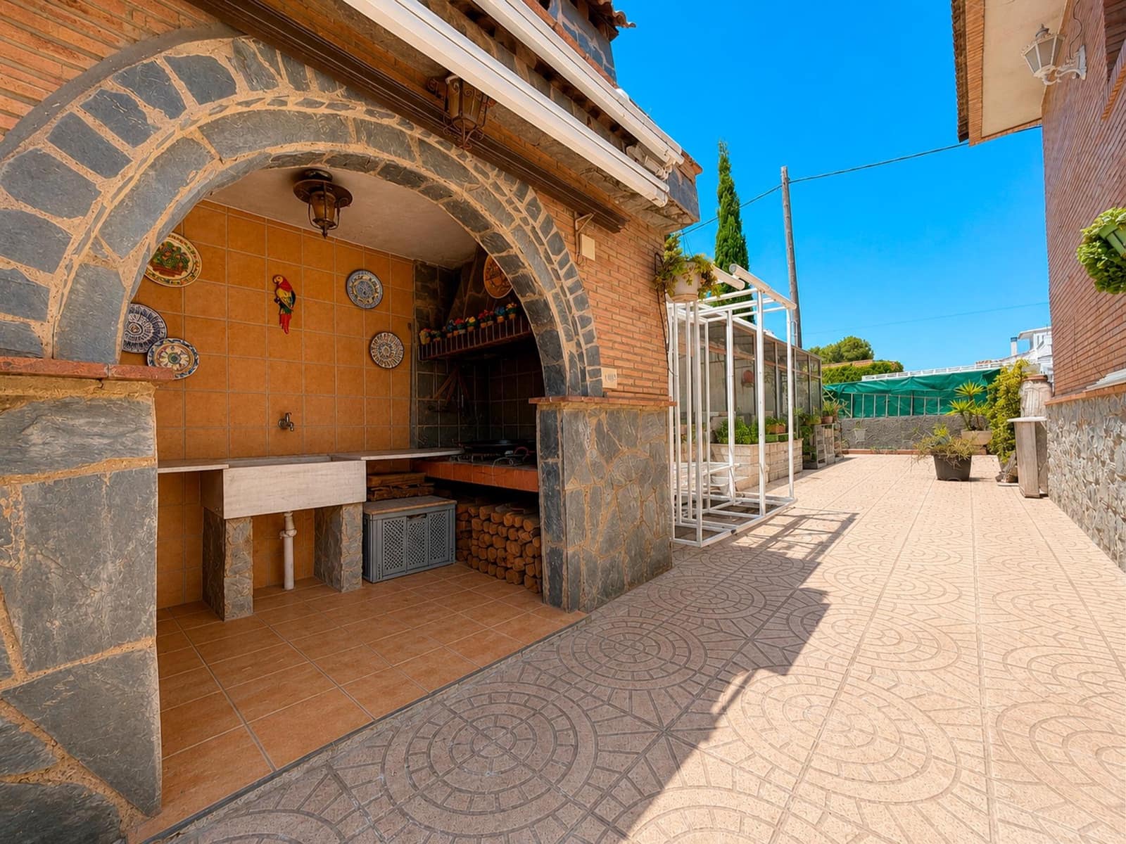 Chalet de 4 habitaciones en L'Eliana en venta con piscina garaje - 670.000 € (Ref: 9927515)