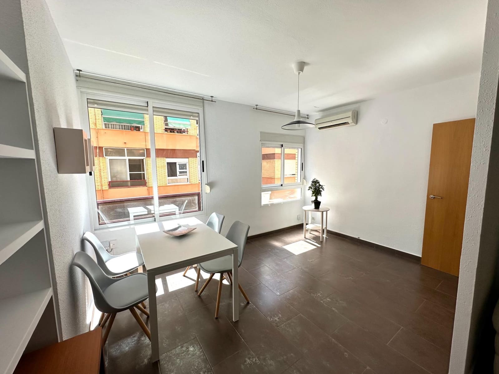 2 sovrum Lägenhet att hyra i Massamagrell - 850 € (Ref: 9952713)