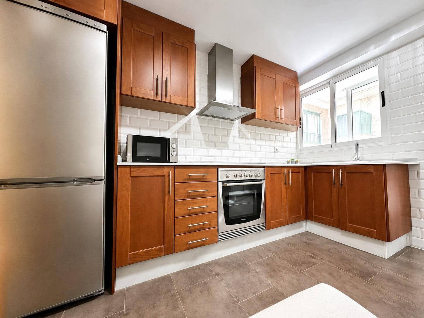 2 bedroom Flat for rent in Massamagrell - € 850 (Ref: 9952713)