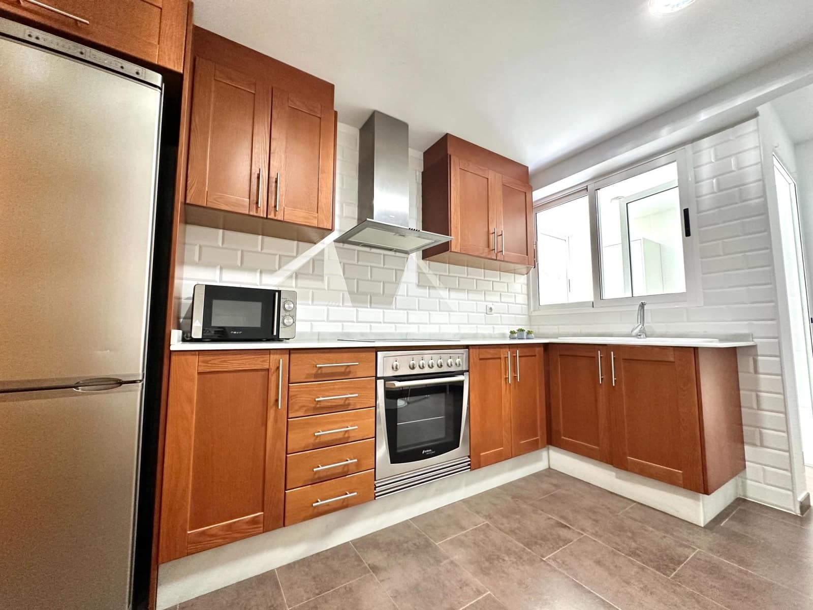 2 bedroom Flat for rent in Massamagrell - € 850 (Ref: 9952713)
