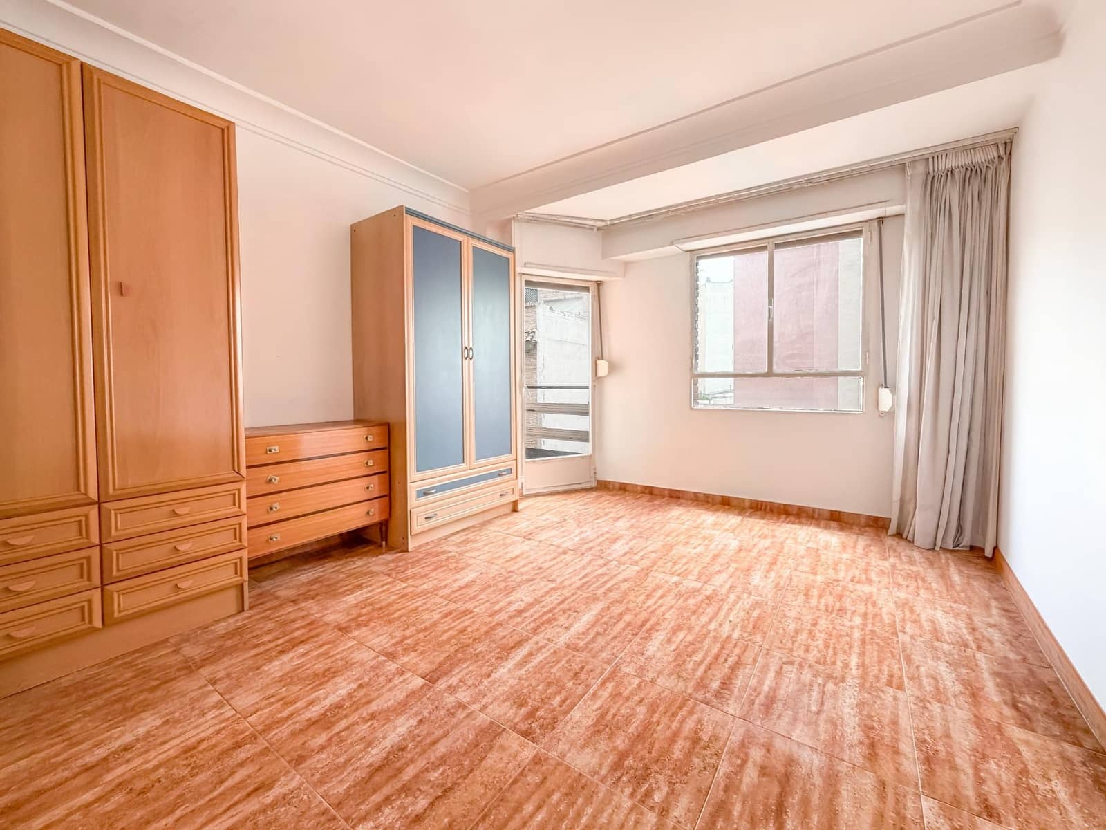 2 sypialnia Mieszkanie na sprzedaż w Burjassot - 169 000 € (Ref: 9952714)