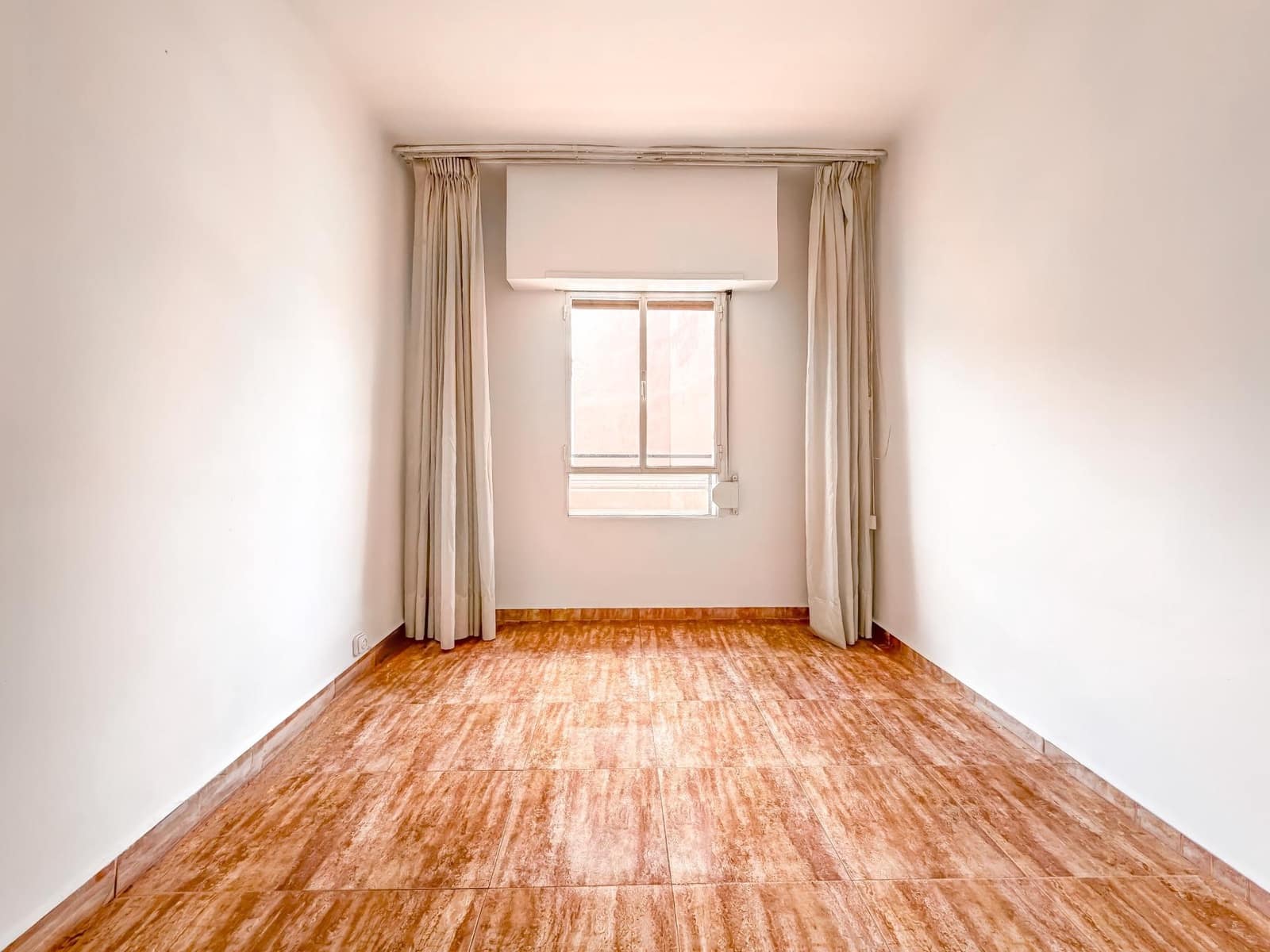 2 sypialnia Mieszkanie na sprzedaż w Burjassot - 169 000 € (Ref: 9952714)