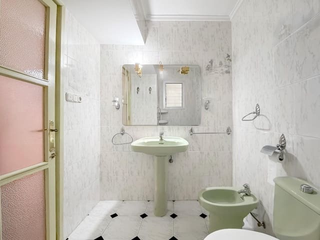2 sypialnia Mieszkanie na sprzedaż w Burjassot - 169 000 € (Ref: 9952714)