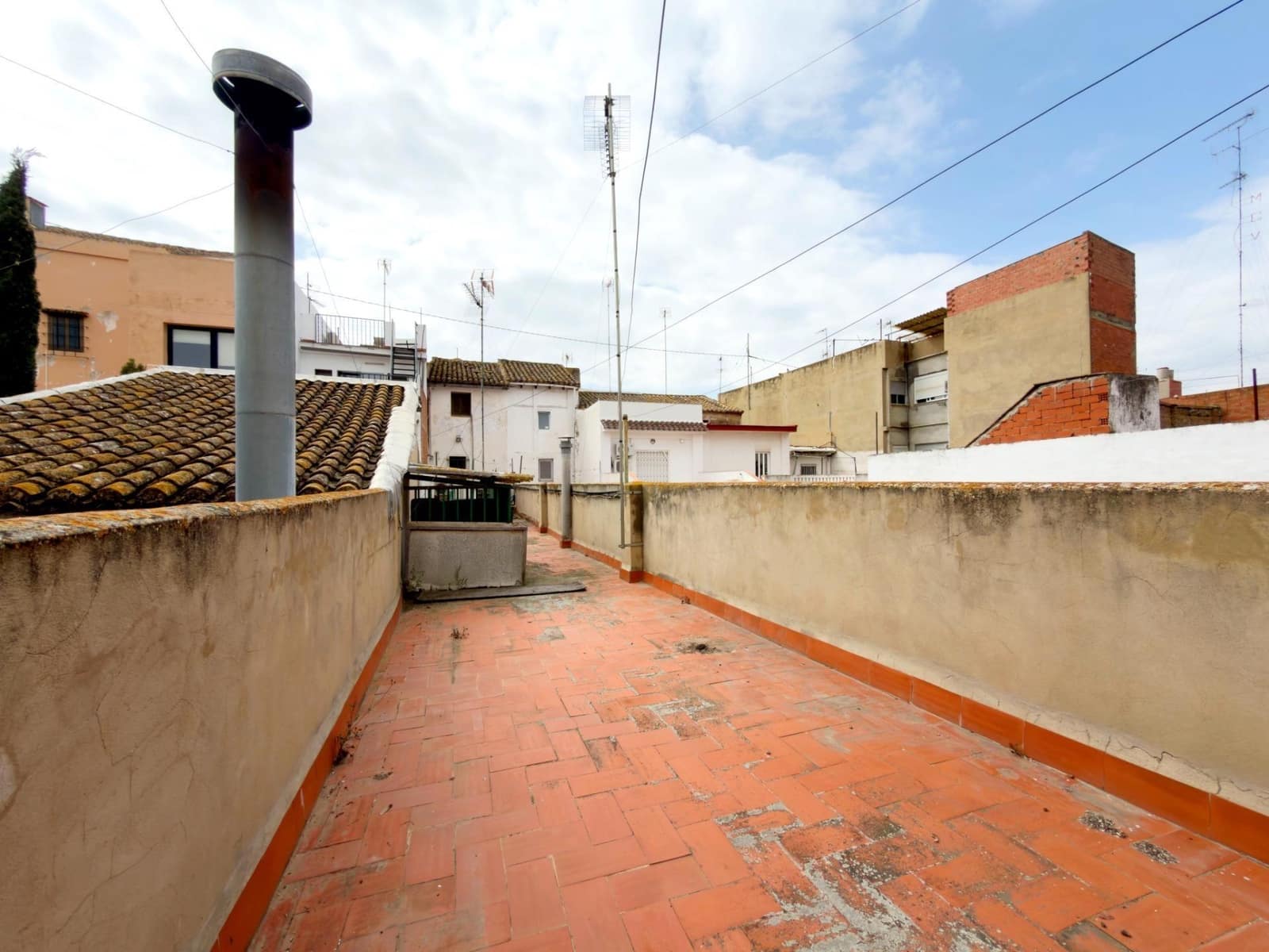 3 bedroom Townhouse for sale in Museros - € 180,000 (Ref: 9965360)
