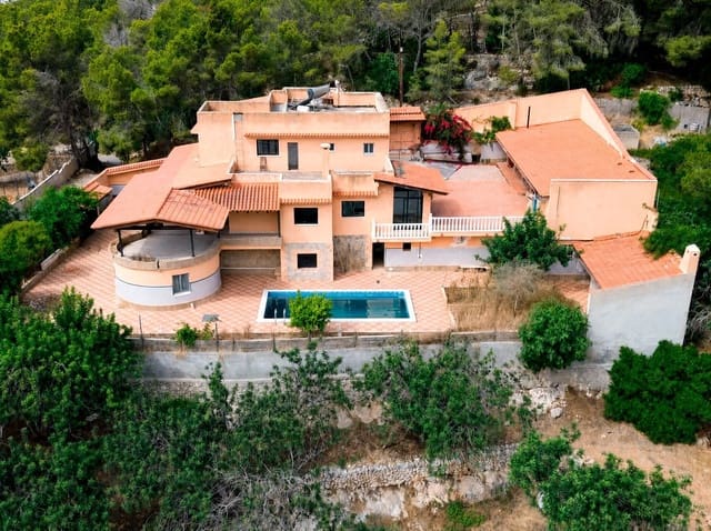 9 soveværelse Villa til salg i Ibiza by med swimmingpool garage - € 2.400.000 (Ref: 9990794)