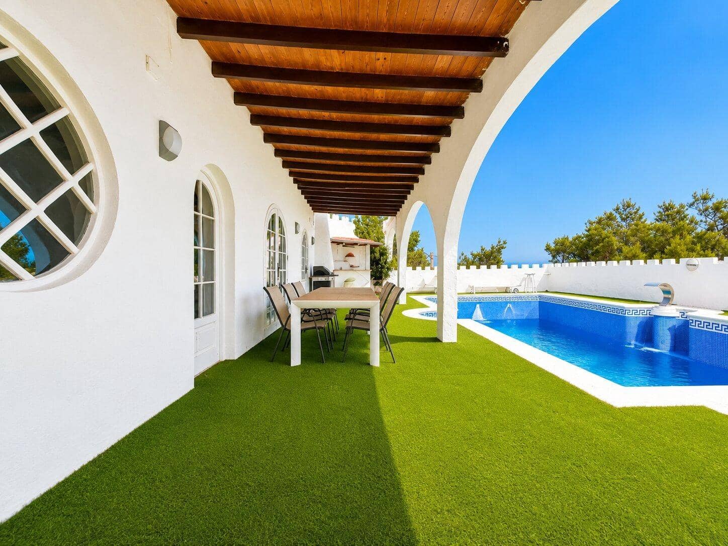 3 soverom Villa til salgs i Ibiza by med svømmebasseng garasje - € 2 200 000 (Ref: 9997192)
