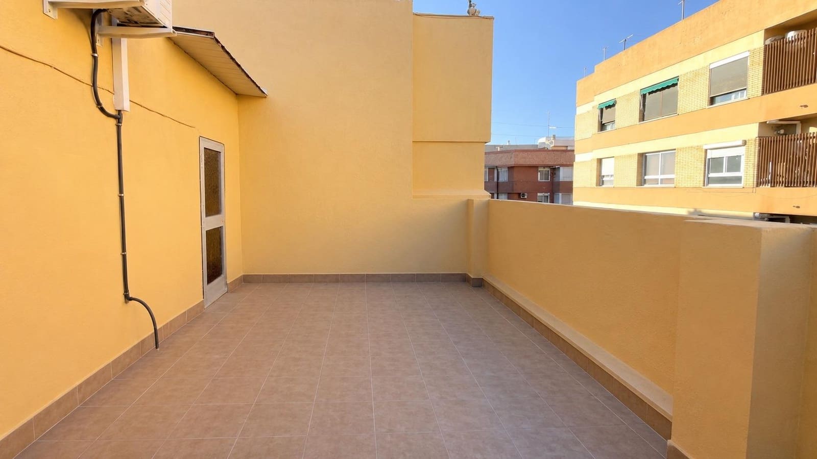 3 soveværelse Penthouse til salg i Massamagrell - € 220.000 (Ref: 9998882)