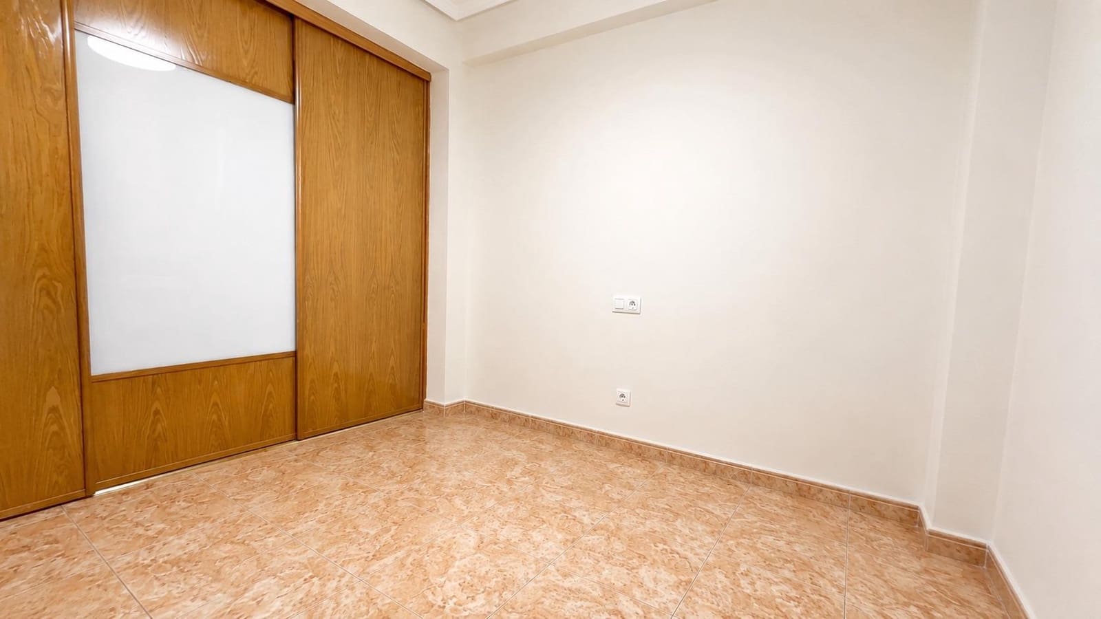 3 soveværelse Penthouse til salg i Massamagrell - € 220.000 (Ref: 9998882)