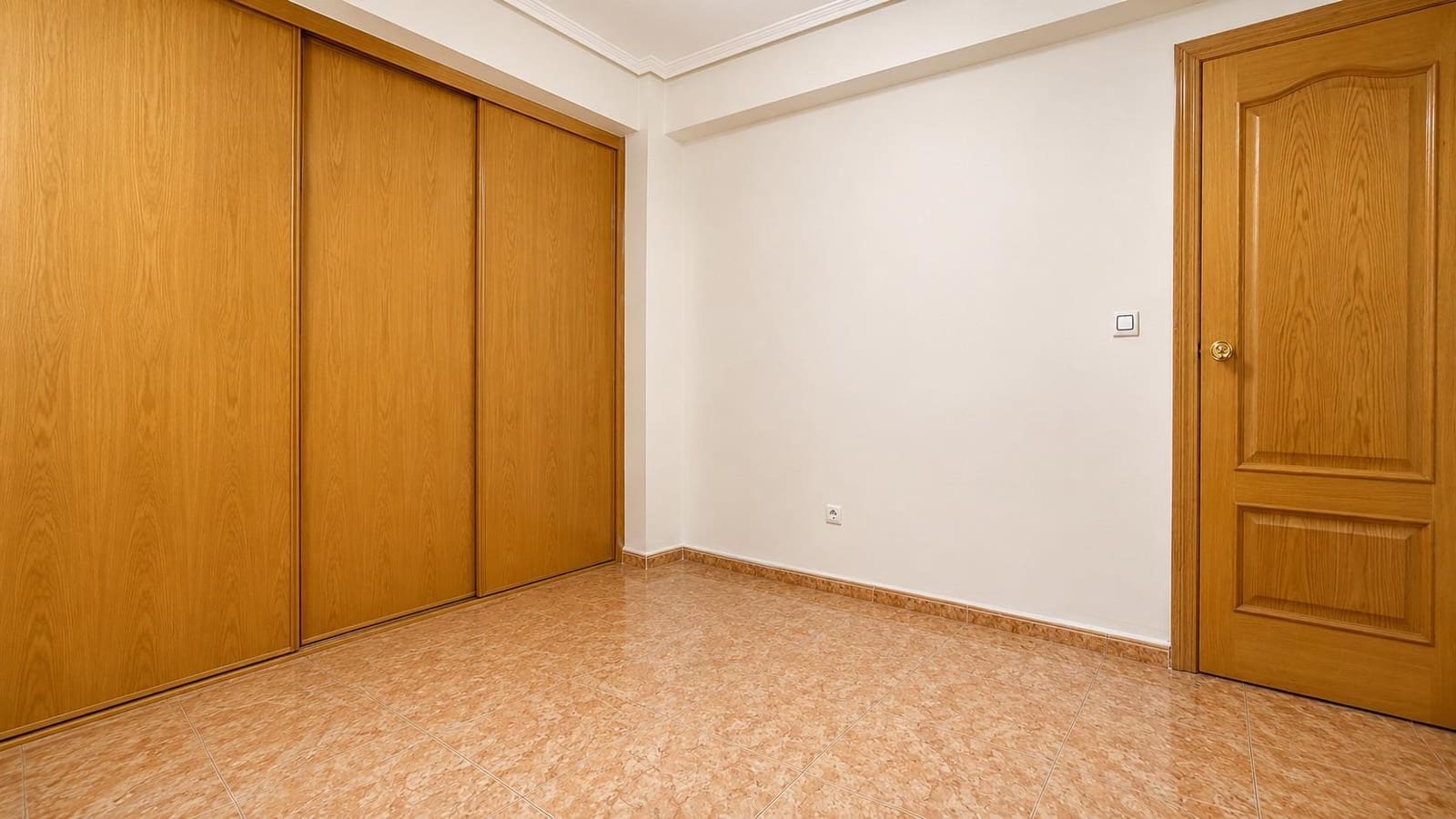 3 soveværelse Penthouse til salg i Massamagrell - € 220.000 (Ref: 9998882)