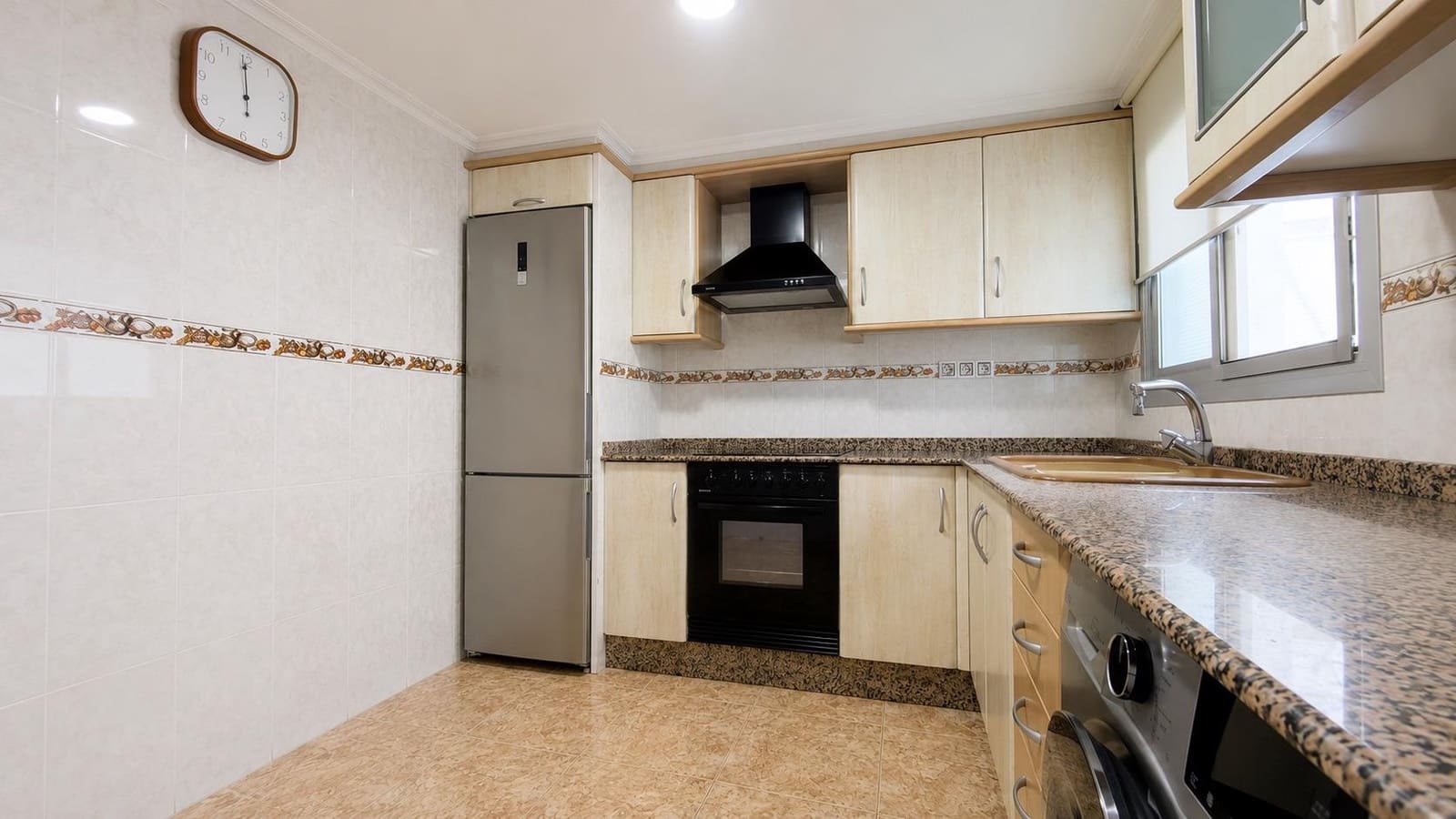 3 bedroom Penthouse for sale in Massamagrell - € 220,000 (Ref: 9998882)