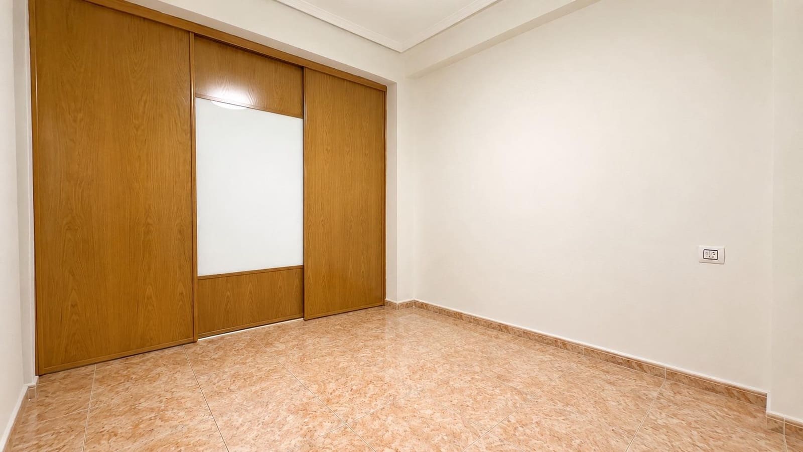 3 bedroom Penthouse for sale in Massamagrell - € 220,000 (Ref: 9998882)