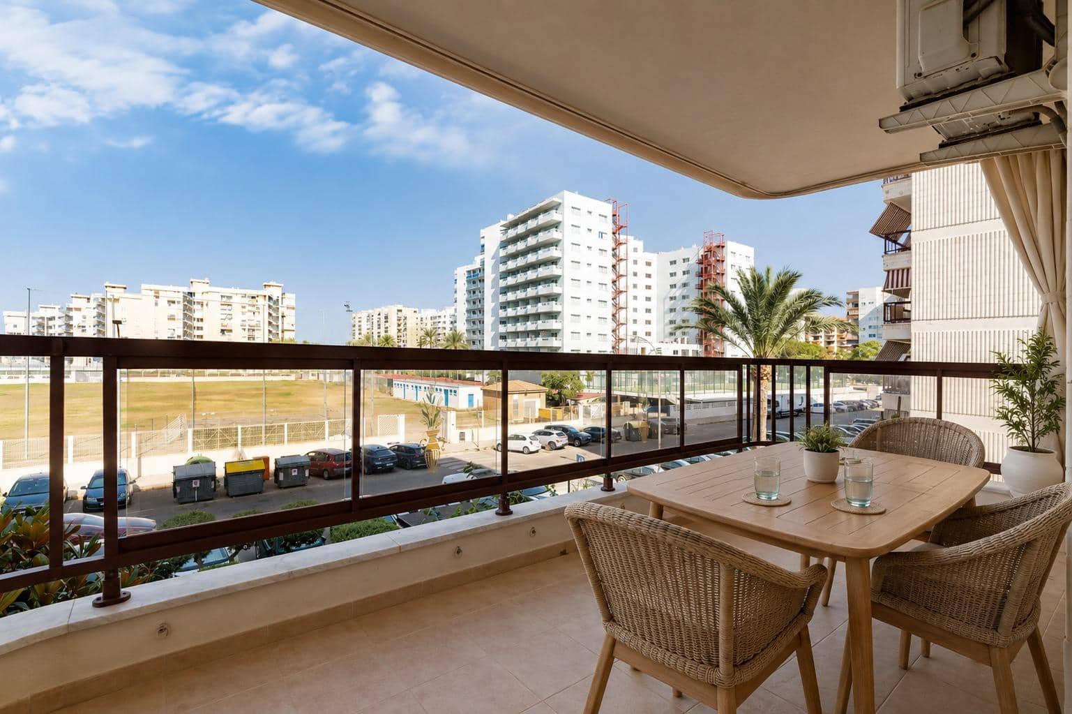 3 slaapkamer Flat te koop in Gandia met zwembad garage - € 289.000 (Ref: 10005576)