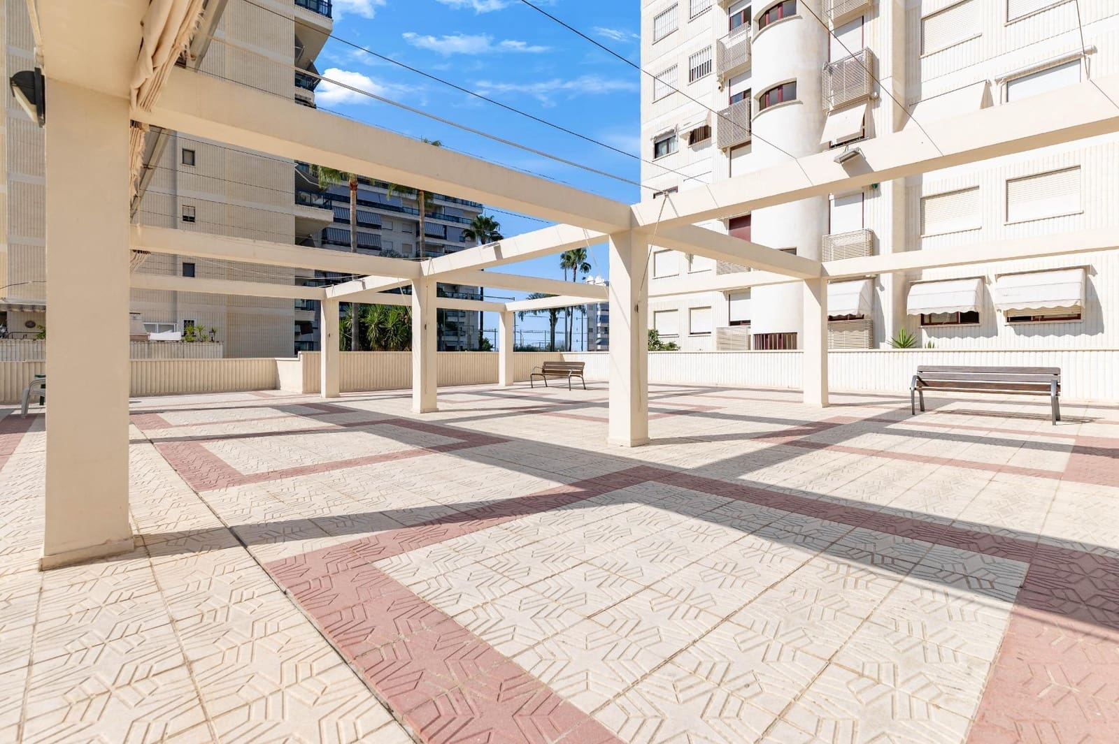 3 slaapkamer Flat te koop in Gandia met zwembad garage - € 289.000 (Ref: 10005576)