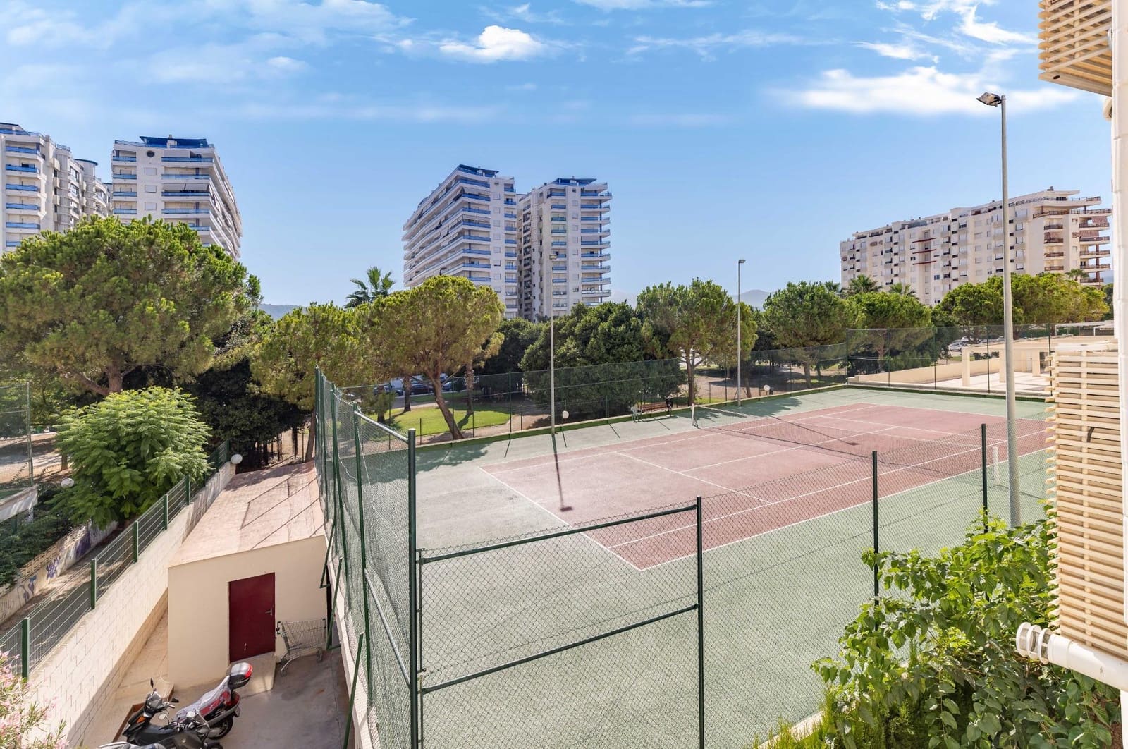 3 slaapkamer Flat te koop in Gandia met zwembad garage - € 289.000 (Ref: 10005576)