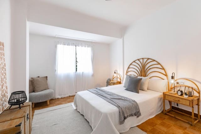 2 bedroom Flat for sale in Nou Moles, Valencia city - € 179,000 (Ref: 10005578)