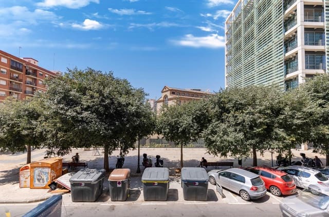 2 bedroom Flat for sale in Nou Moles, Valencia city - € 179,000 (Ref: 10005578)