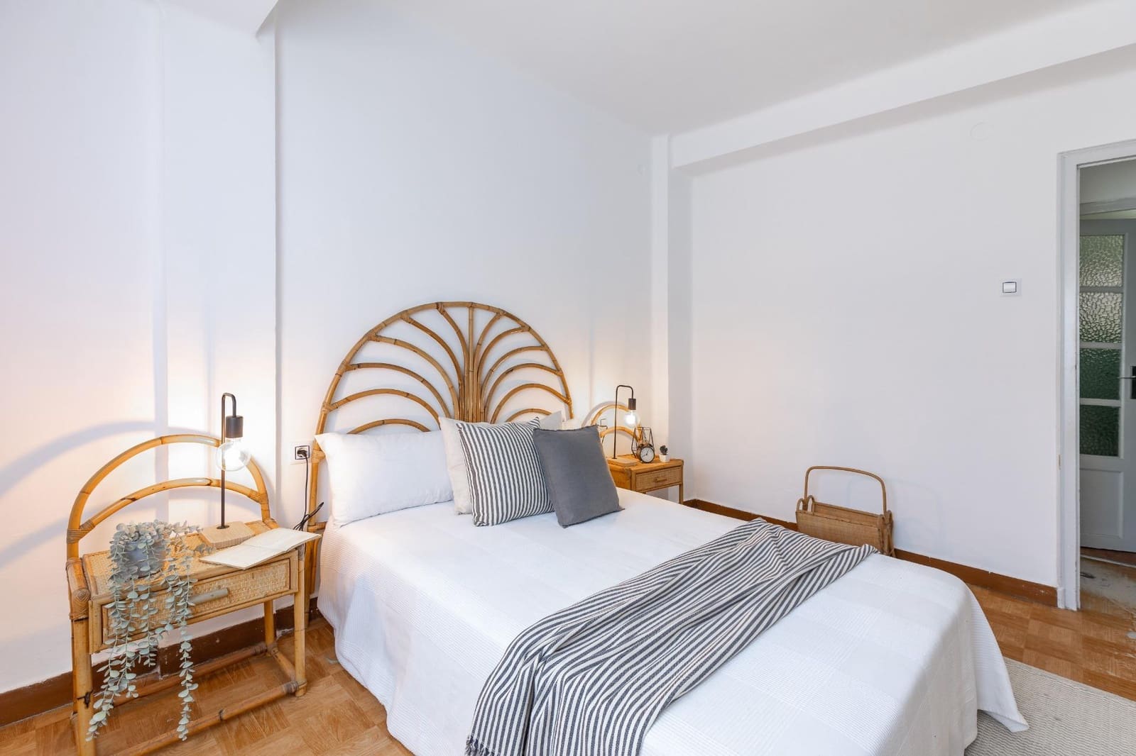 2 bedroom Flat for sale in Valencia city - € 179,000 (Ref: 10005578)