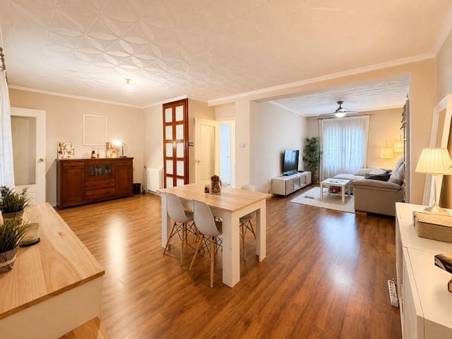 Appartement de 3 chambres à louer à Benimamet, Valence ville - 1 400 € (Ref: 10005579)