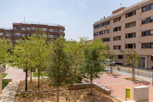Appartement de 3 chambres à louer à Benimamet, Valence ville - 1 400 € (Ref: 10005579)