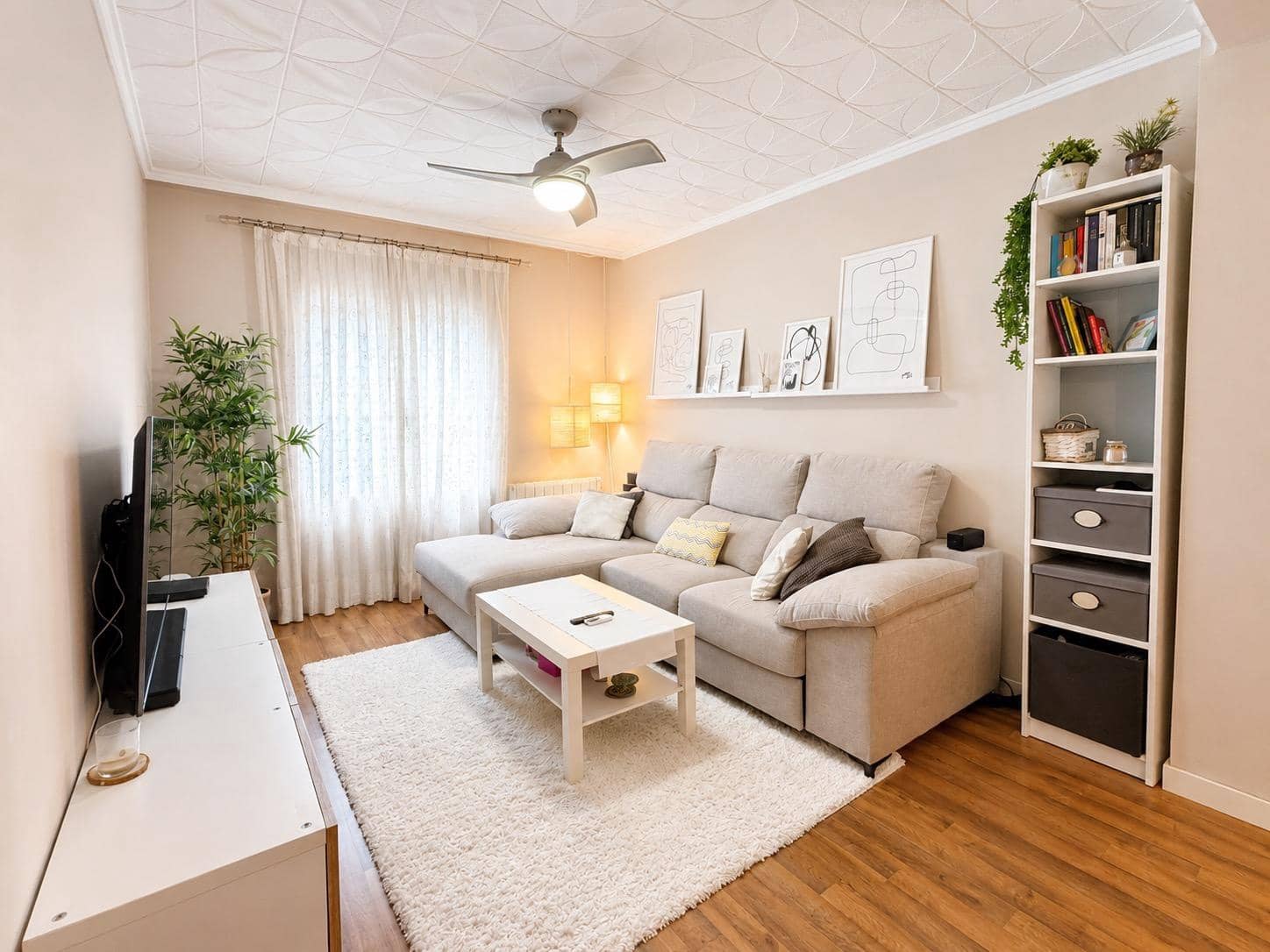 Appartement de 3 chambres à louer à Benimamet - 1 400 € (Ref: 10005579)