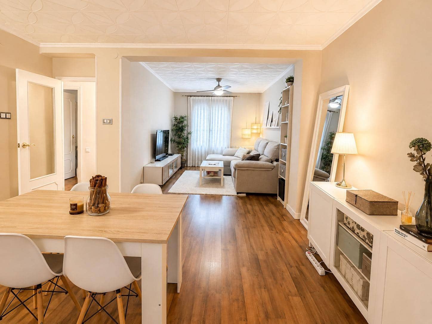 Appartement de 3 chambres à louer à Benimamet - 1 400 € (Ref: 10005579)