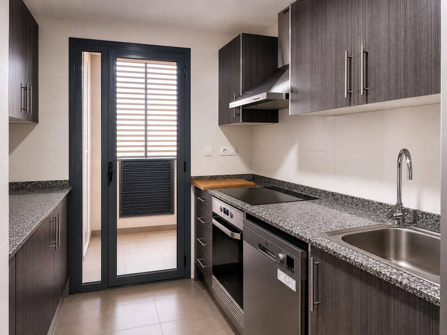 3 bedroom Flat for rent in La Torre - € 1,400 (Ref: 10005580)