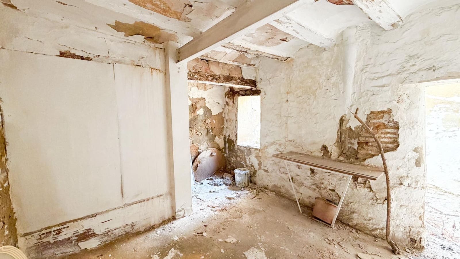 5 quarto Casa em Banda para venda em Benimamet - 159 000 € (Ref: 10005581)