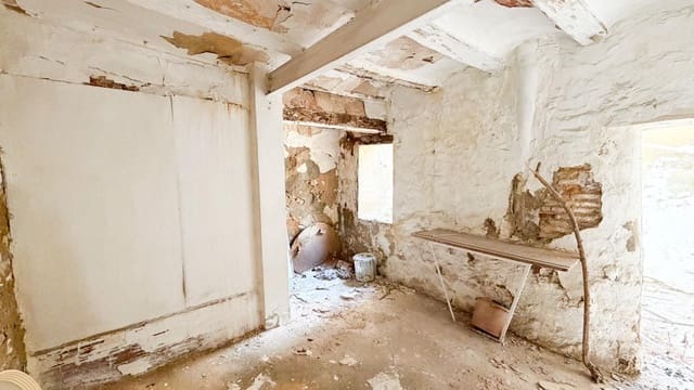 5 quarto Casa em Banda para venda em Benimamet, Valência cidade - 159 000 € (Ref: 10005581)