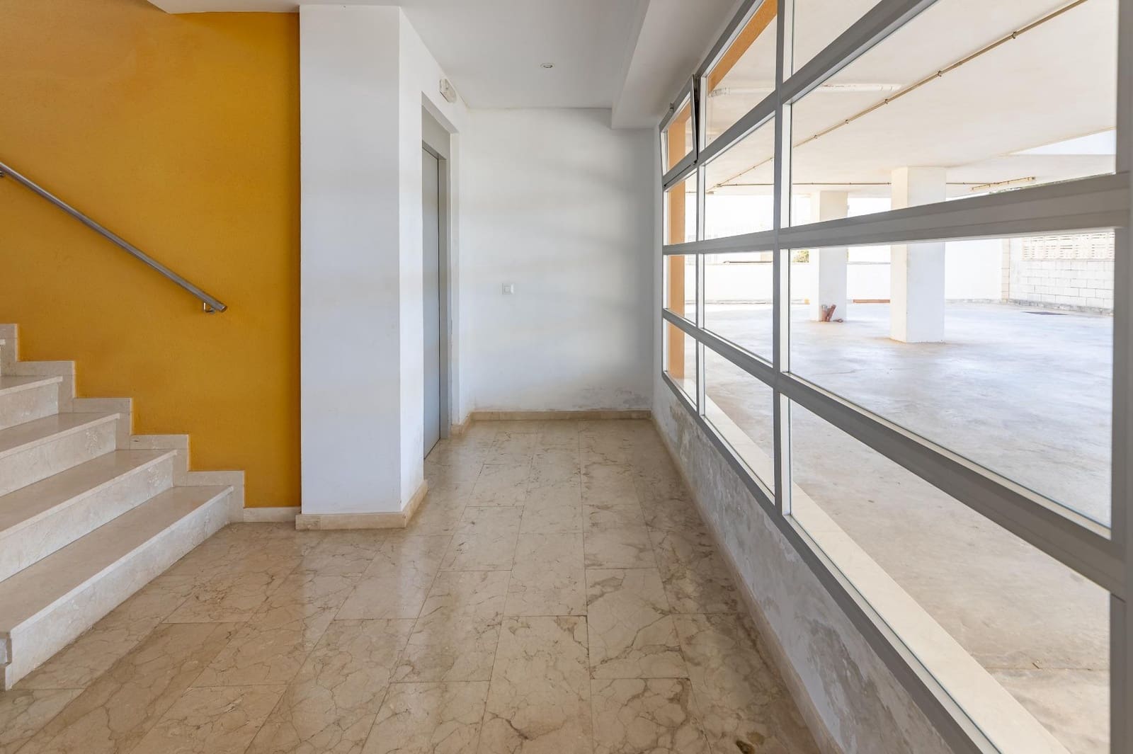 2 chambre Penthouse à vendre à Piles avec piscine garage - 235 000 € (Ref: 10021126)