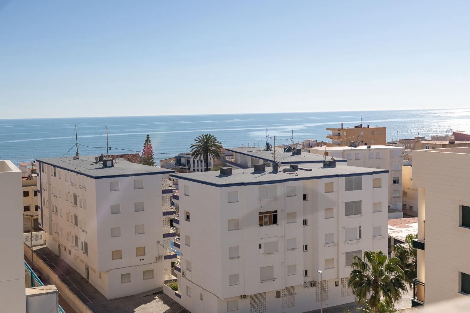 2 chambre Penthouse à vendre à Piles avec piscine garage - 235 000 € (Ref: 10021126)