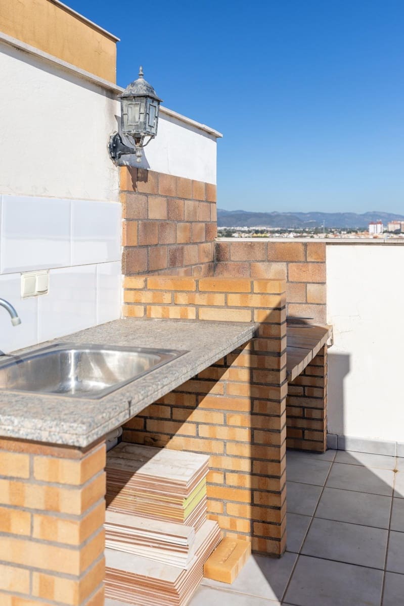 2 chambre Penthouse à vendre à Piles avec piscine garage - 235 000 € (Ref: 10021126)