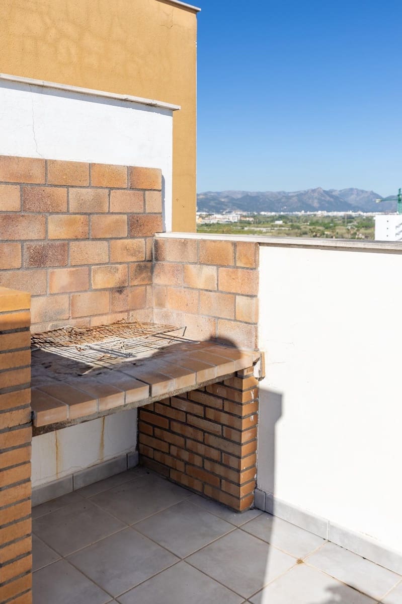 2 chambre Penthouse à vendre à Piles avec piscine garage - 235 000 € (Ref: 10021126)