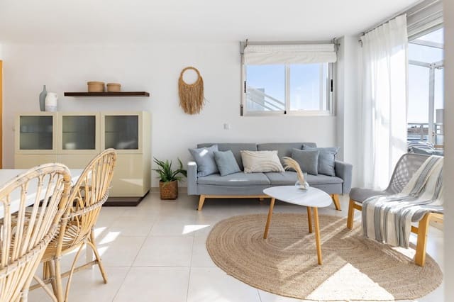 2 chambre Penthouse à vendre à Piles avec piscine garage - 235 000 € (Ref: 10021126)