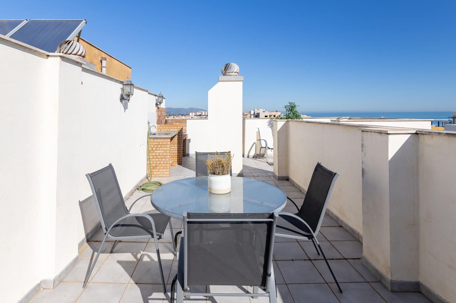 2 chambre Penthouse à vendre à Piles avec piscine garage - 235 000 € (Ref: 10021126)