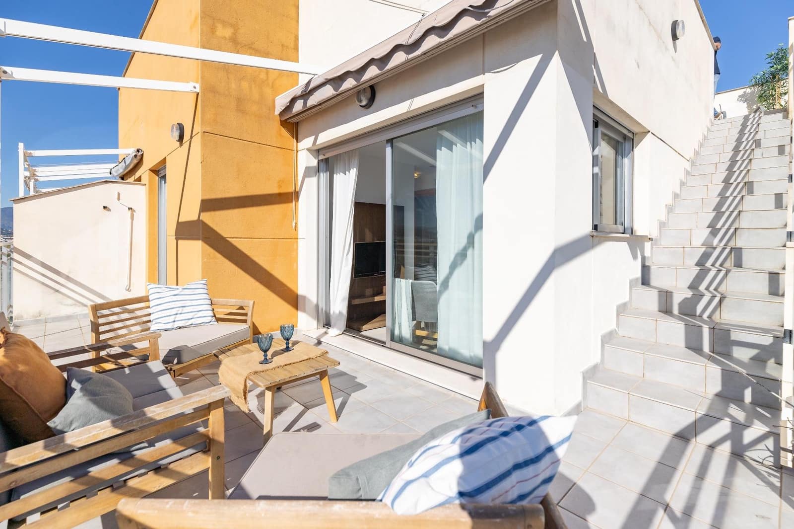 2 chambre Penthouse à vendre à Piles avec piscine garage - 235 000 € (Ref: 10021126)