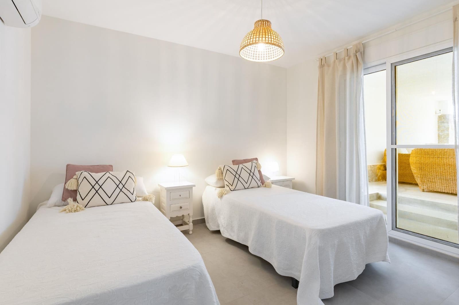 5 camera da letto Villa in vendita in Denia con piscina - 849.990 € (Rif: 10027478)