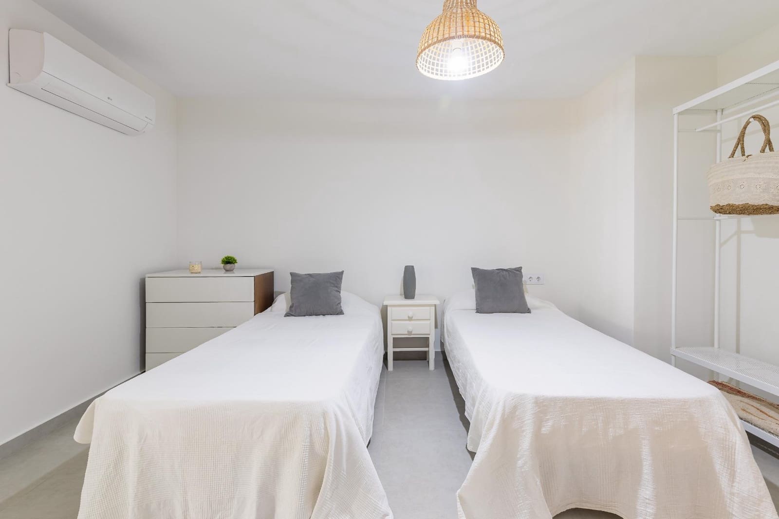 5 camera da letto Villa in vendita in Denia con piscina - 849.990 € (Rif: 10027478)